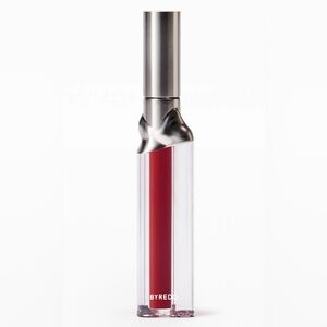 BYREDO Rouge À LÉVRES LIQUIDE VINYL
Color: SCARLET RIVER # 359
NEW WITH BOX